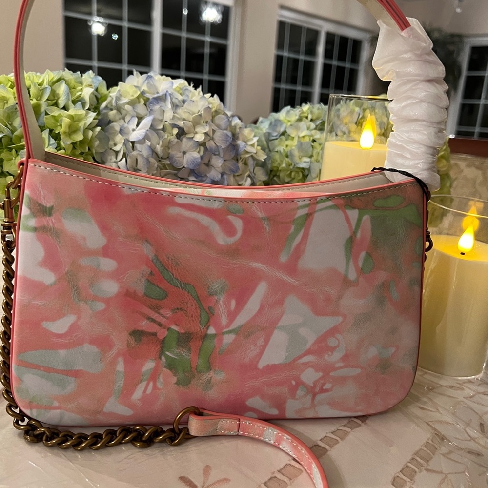Kurt Geiger London - NWT - Bond Shoulder Bag - MSRP $275 - Picture 5 of 7